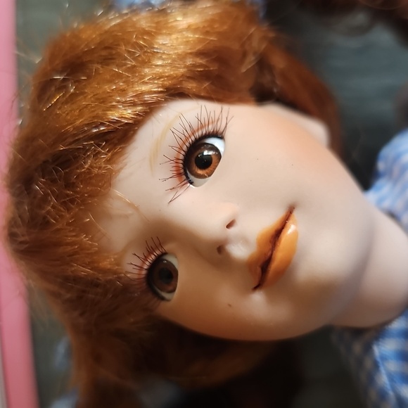 Wizard of Oz Dorothy Porcelain Doll Paradise Galleries - Picture 6 of 12